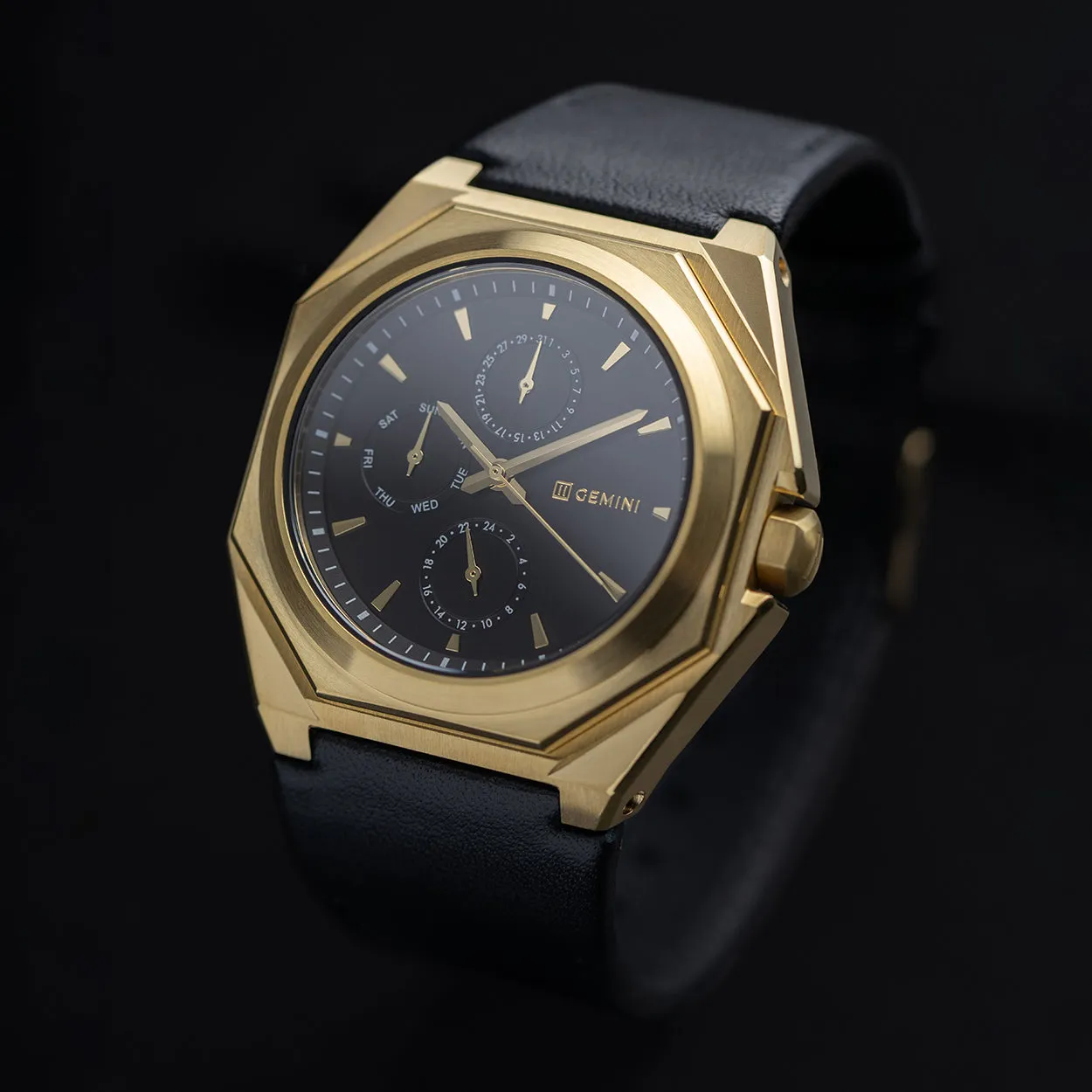 42mm golden steel watch with Italian leather strap