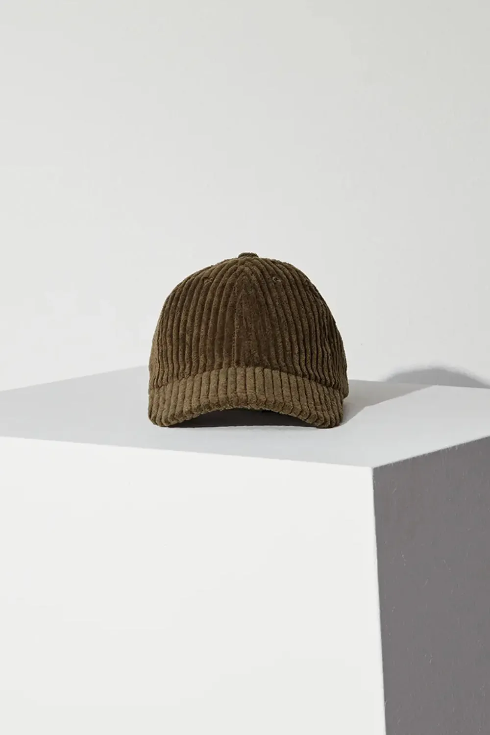 Caton Corduroy Cap in Khaki