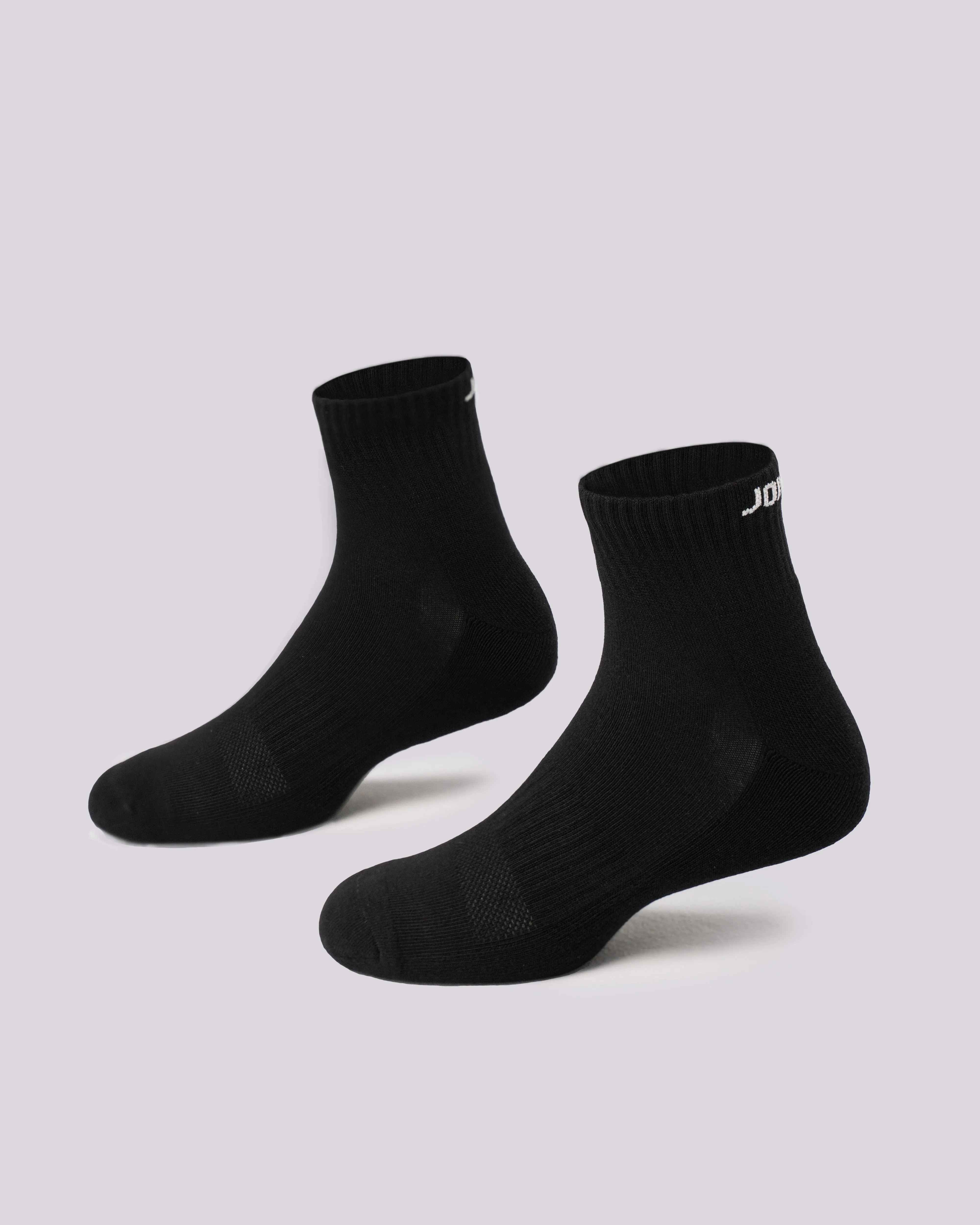 Rear Logo Quarter Socks